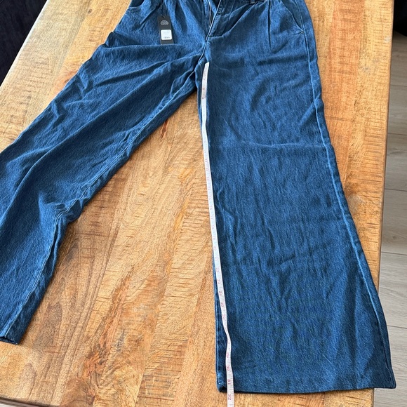 Fashion Nova Blue Flare & Wide Leg Jeans - Picture 5 of 7